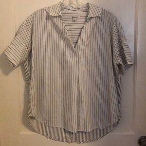 Madewell button back collared shirt